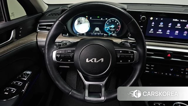Kia K5 3rd generation 2021 Черный из Кореи, фото 3