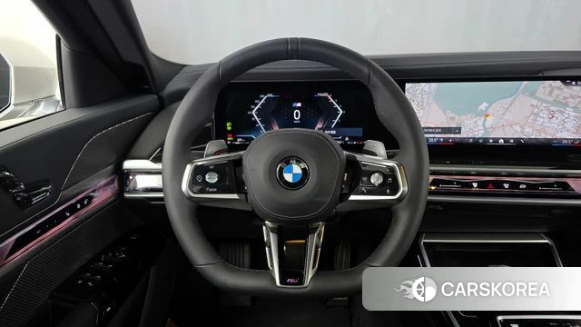 BMW 7 Series (G70) 2025 Белый из Кореи, фото 3