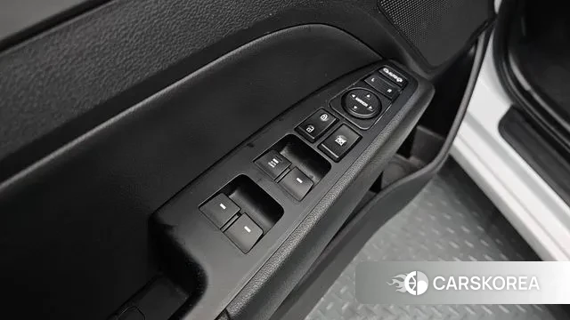 Hyundai Avante AD 2018 Белый из Кореи, фото 3