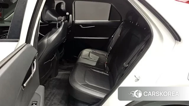 Kia Di Ol Nu Niro 2024 Белый из Кореи, фото 3