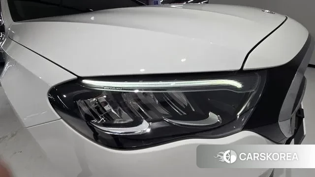 Mercedes-Benz E-Class W214 2025 Белый из Кореи, фото 3