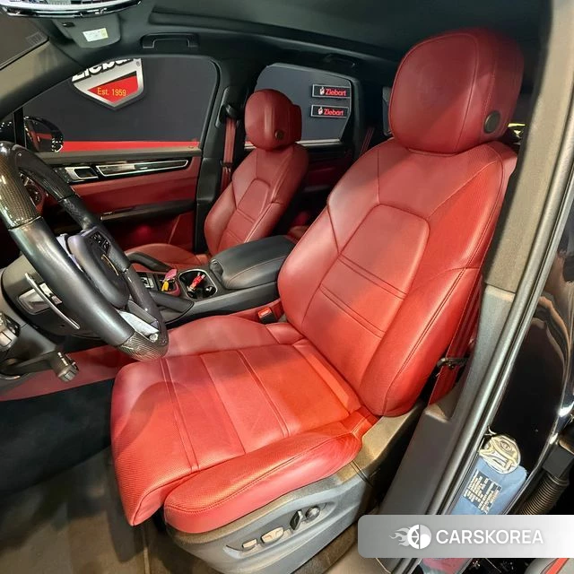 Porsche Cayenne (PO536) 2022 Черный из Кореи, фото 3