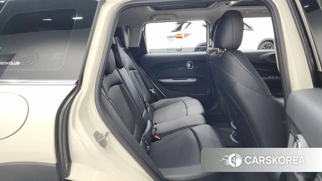 Mini Cooper Clubman 2018 Жемчужный цвет из Кореи, фото 3