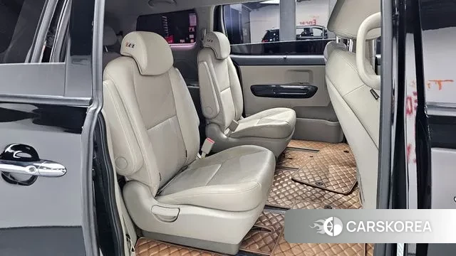 Kia The New Carnival 2018 Черный из Кореи, фото 3