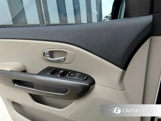 Kia The New Carnival 2019 Белый из Кореи, фото 3