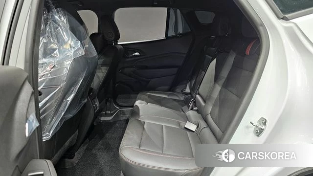 Chevrolet (GM Daewoo) Trax Crossover 2024 Белый из Кореи, фото 3