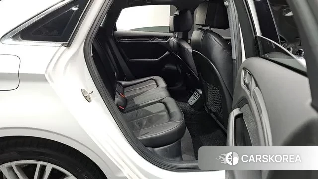 Audi New A3 2018 Белый из Кореи, фото 3