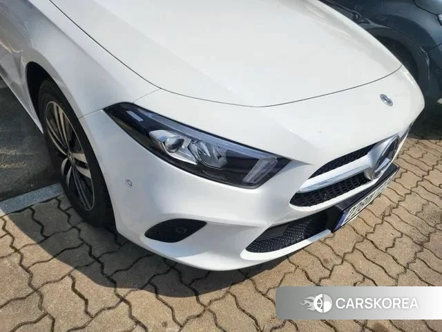 Mercedes-Benz A-Class W177 2022 Белый из Кореи, фото 3