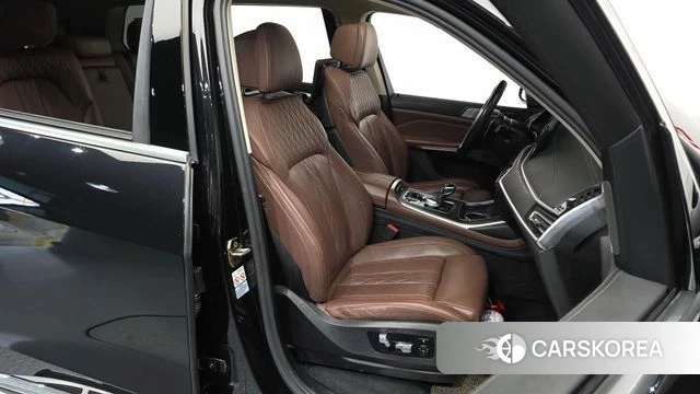 BMW X7 (G07) 2020 Черный из Кореи, фото 3