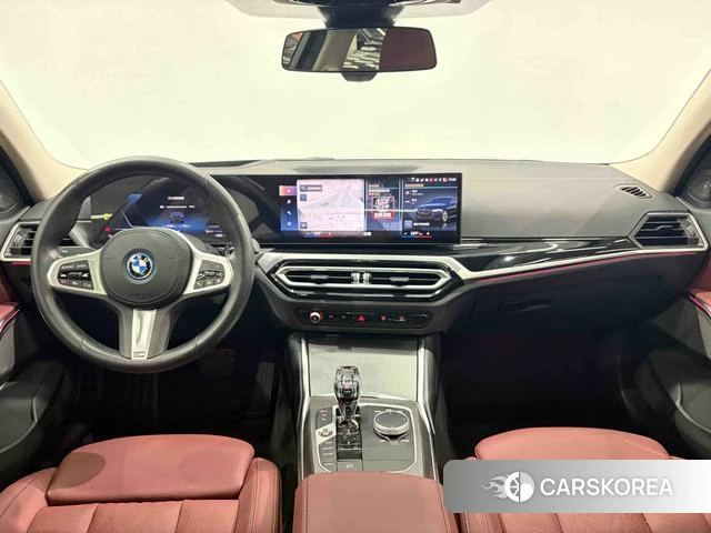 BMW i3 2023 Черный из Китая, фото 3