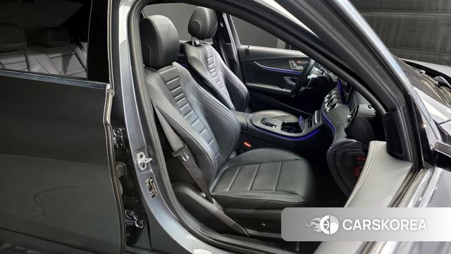 Mercedes-Benz E-Class W213 2021 Серый из Кореи, фото 3