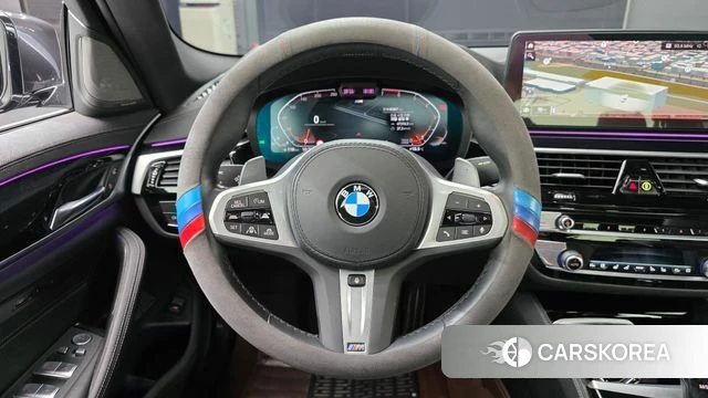 BMW 5 Series (G30) 2022 Серый из Кореи, фото 3