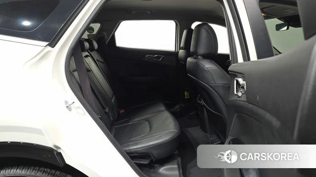 Kia Sportage 5th Generation 2024 Белый из Кореи, фото 3