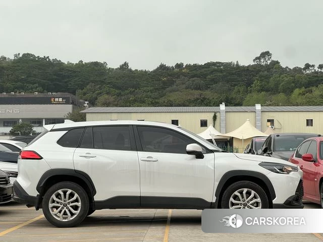 Toyota Fenglanda 2023 Белый из Китая, фото 3