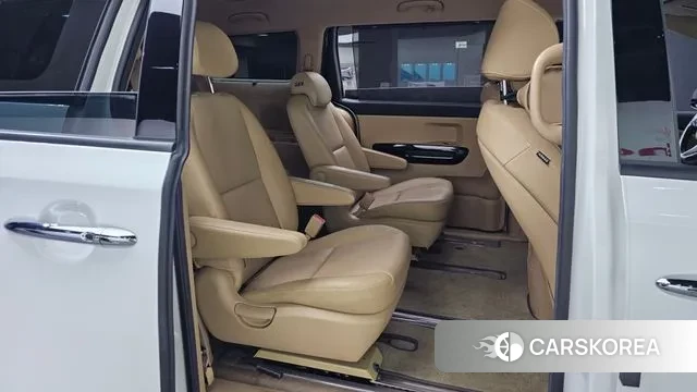 Kia The New Carnival 2019 Белый из Кореи, фото 3