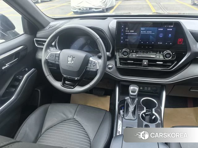Toyota Crown Lufang 2024 Черный из Китая, фото 3