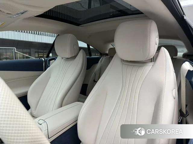 Mercedes-Benz E-class (imported) 2023 Синий из Китая, фото 3