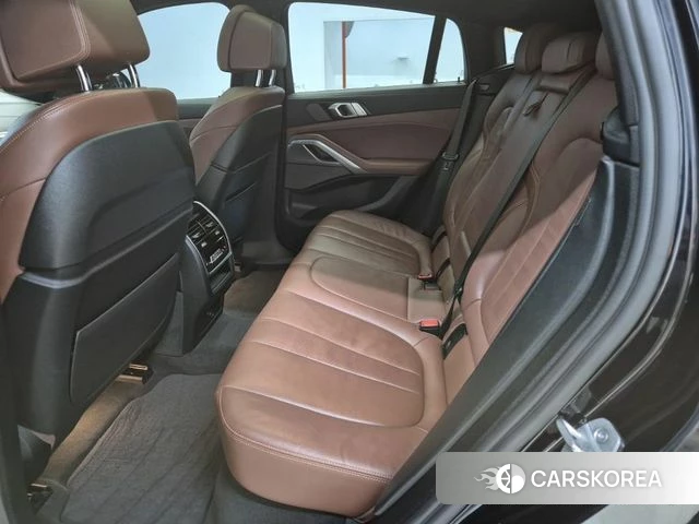 BMW X6 (G06) 2021 Черный из Кореи, фото 3