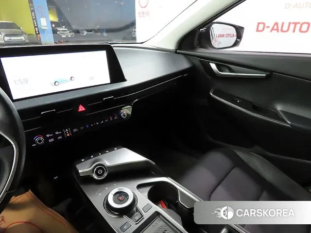 Kia EV6 2021 Жемчужный цвет из Кореи, фото 3