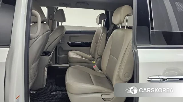 Kia The New Carnival 2018 Белый из Кореи, фото 3