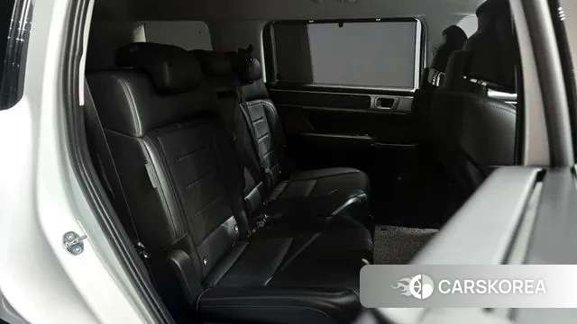 Hyundai Santa Fe (MX5) 2023 Белый из Кореи, фото 3