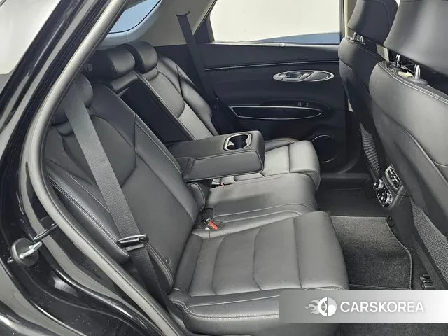 Genesis GV70 2021 Черный из Кореи, фото 3