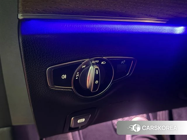 Mercedes-Benz E-Class W213 2023 Черный из Кореи, фото 3