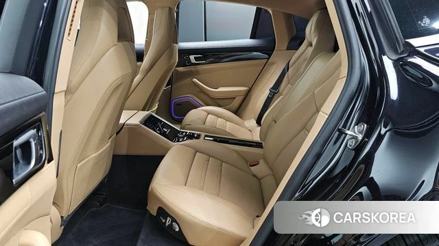 Porsche Panamera (971) 2018 Черный из Кореи, фото 3