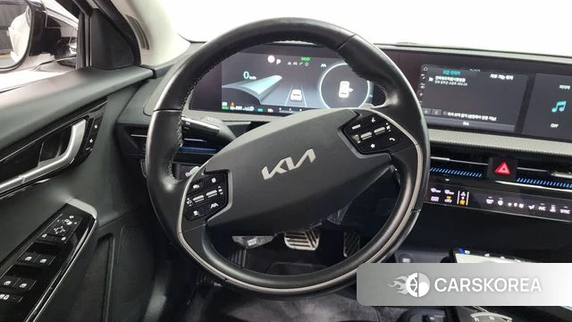 Kia EV6 2022 Белый из Кореи, фото 3