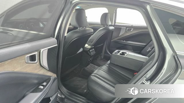 Kia K8 2022 Черный из Кореи, фото 3