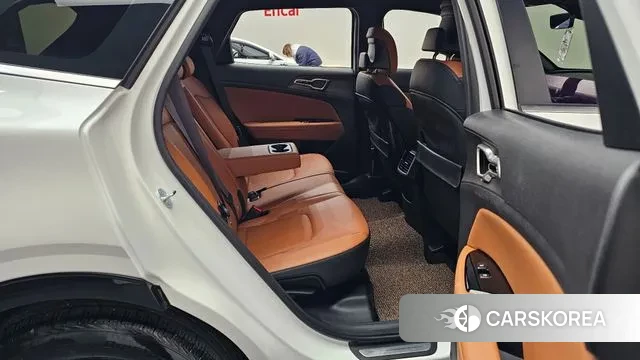 Kia Sportage 5th Generation 2024 Белый из Кореи, фото 3