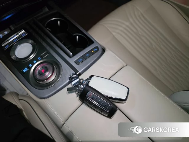 Genesis G80 (RG3) 2022 Белый из Кореи, фото 3