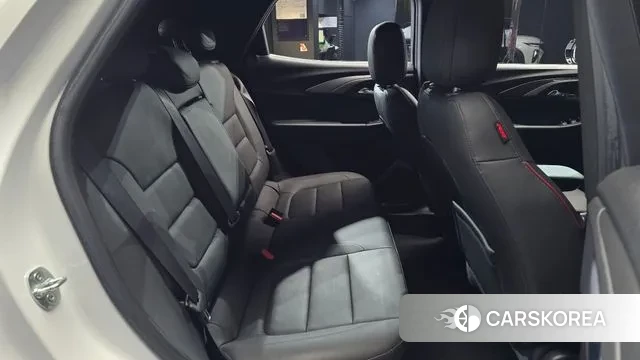 Chevrolet (GM Daewoo) Trailblazer 2022 Белый из Кореи, фото 3