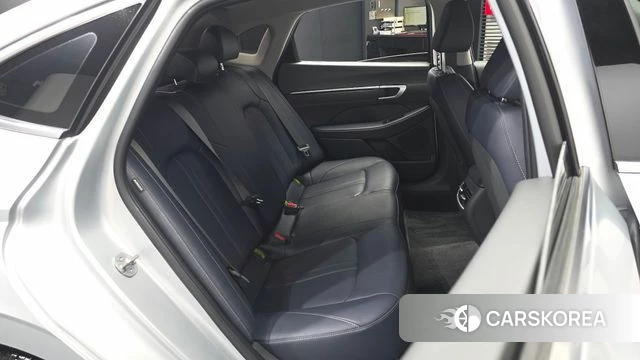 Hyundai Sonata D Edge (DN8) 2025 Серебряный из Кореи, фото 3