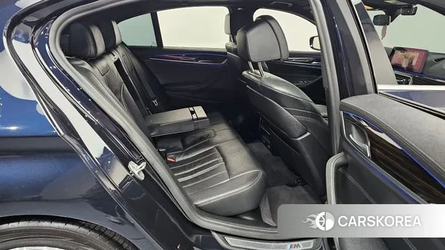 BMW 5 Series (G30) 2021 Черный из Кореи, фото 3