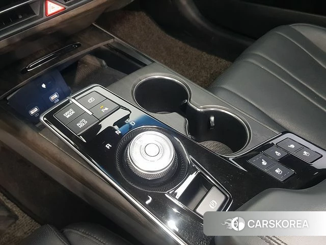 Kia K8 Hybrid 2021 Черный из Кореи, фото 3