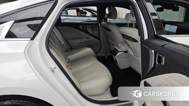 Kia K8 Hybrid 2024 Белый из Кореи, фото 3