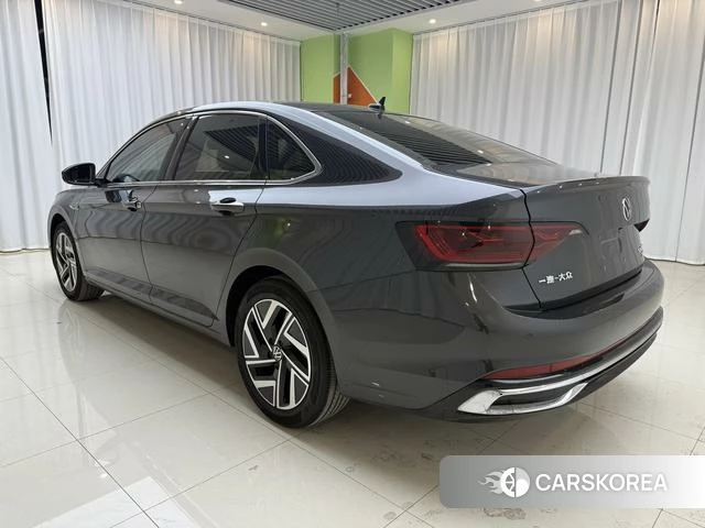 Volkswagen Sagitar 2022 Черный из Китая, фото 3