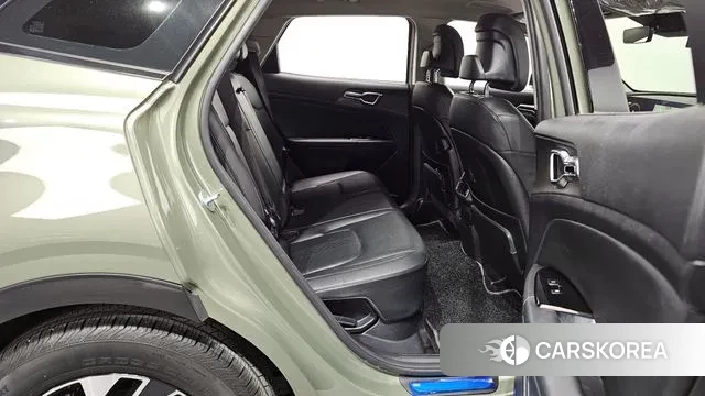 Kia Sportage 5th Generation Hybrid 2022 Темно-зеленый из Кореи, фото 3