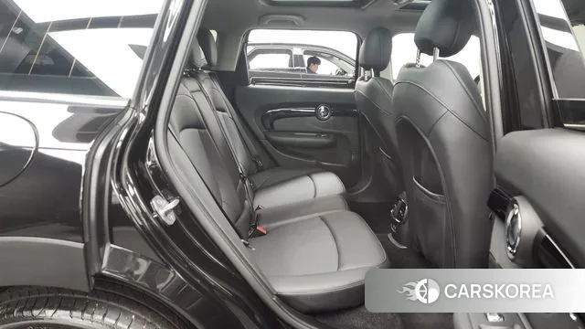 Mini Cooper Clubman 2022 Черный из Кореи, фото 3