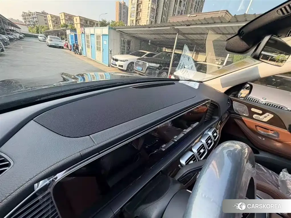 Mercedes-Benz GLE (imported) 2026 Черный из Китая, фото 3