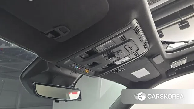 Cadillac Escalade 5th Generation 2021 Черный из Кореи, фото 3