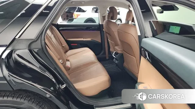 Hyundai Grandeur Hybrid (GN7) 2023 Черный из Кореи, фото 3