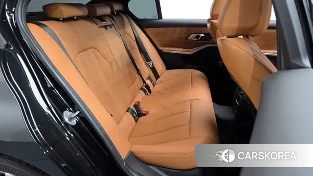 BMW 3 Series (G20) 2023 Черный из Кореи, фото 3