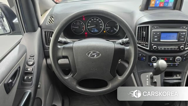 Hyundai The New Grand Starex 2018 Серебристо-серый из Кореи, фото 3