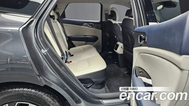 Kia Sportage 5th Generation Hybrid 2023 Серый из Кореи, фото 3