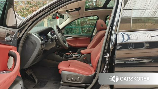 BMW X3 2024 Черный из Китая, фото 3