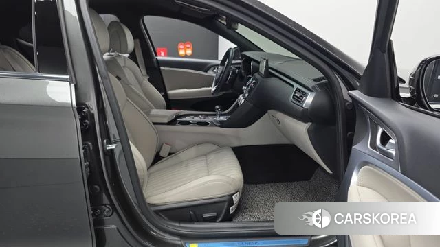 Genesis The New G70 2022 Серый из Кореи, фото 3