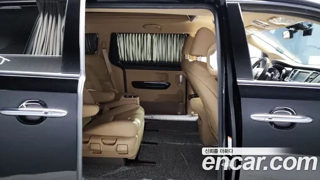 Kia The New Carnival 2020 Черный из Кореи, фото 3