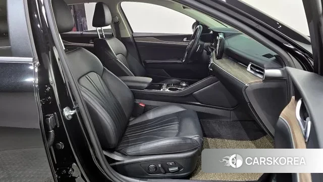 Kia K5 3rd generation 2021 Черный из Кореи, фото 3